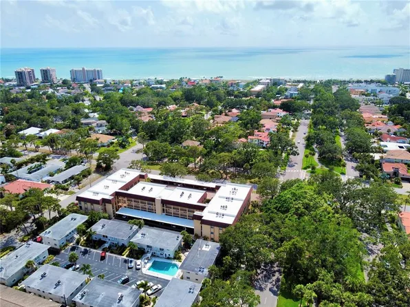 101 Park Blvd S APT 114, Venice, FL 34285