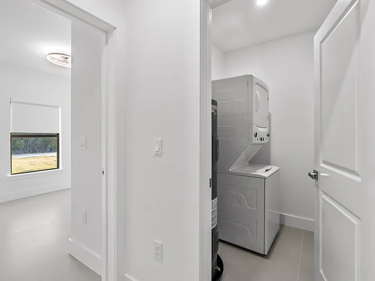 214 Singer St #1 — Photo 20