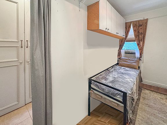 3rd image of 106-15 Queens Blvd #3J