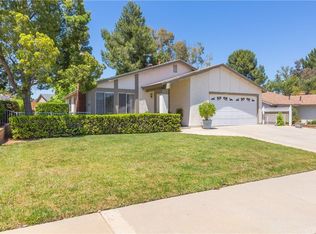 2406 Mesquite Ln, Corona, CA 92882