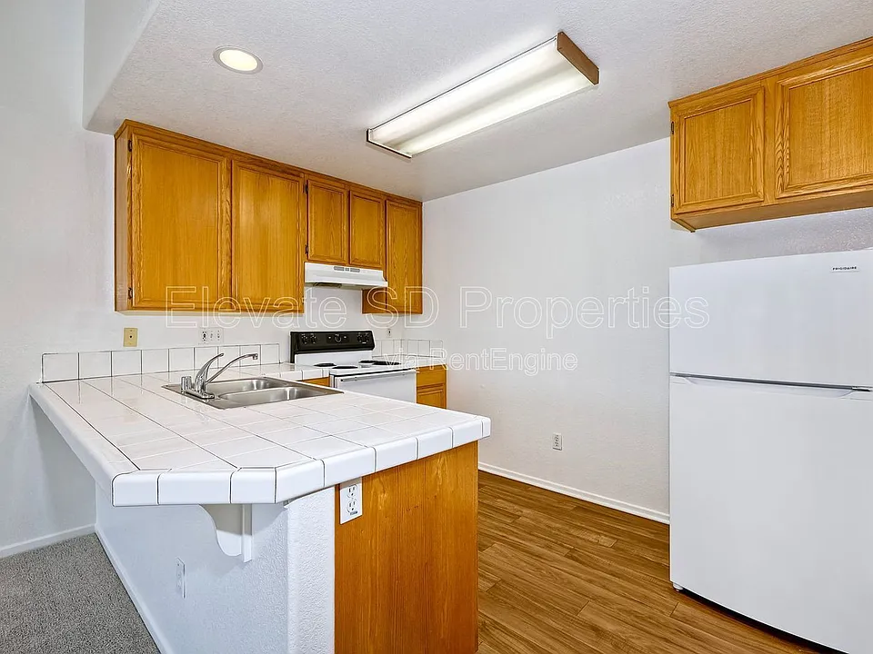 9430 Winter Gardens Blvd #16