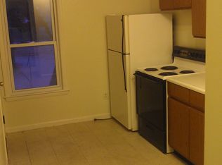 518 Main St APT 2B, Lewiston, ME 04240