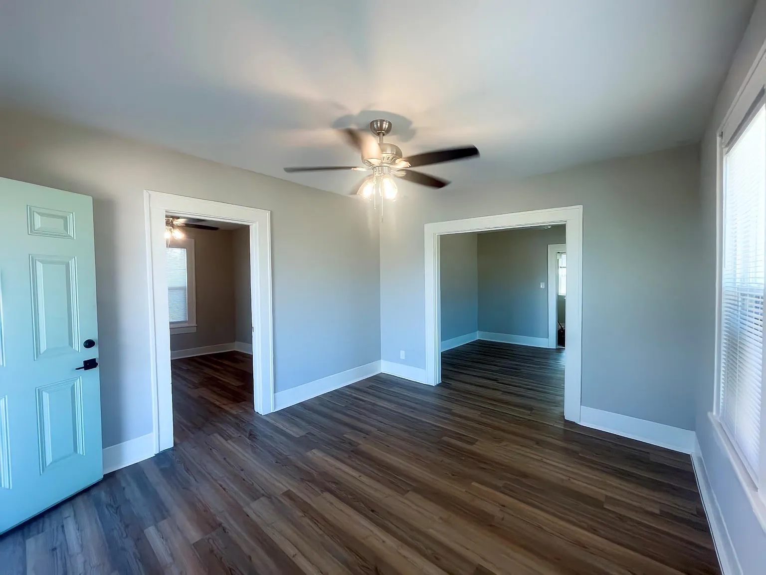 2 bed, 1.0 bath, 966 sqft, $1,400 — Photo 3