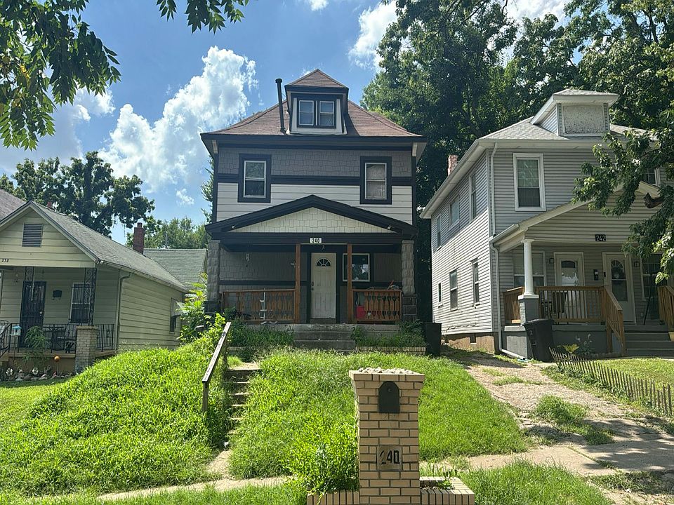1st image of 240 N 8th St