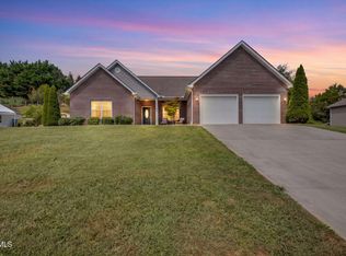 1338 Glen Abbey Way, Gray, TN 37615