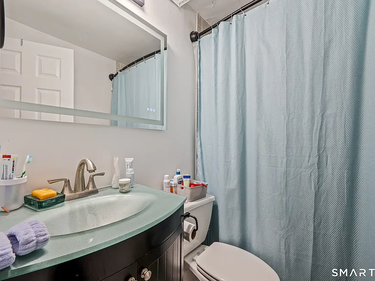 124 Court St #505 — Photo 15