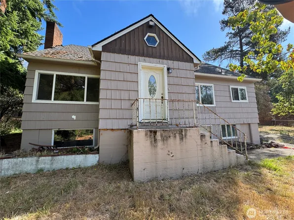 1817 E Terrace Way, Kelso, WA 98626