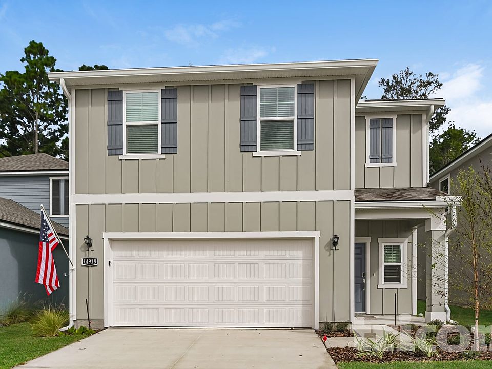 1st image of 14918 Macadamia Ln