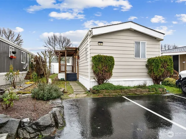 210 37th Street SE #25, Auburn, WA 98002