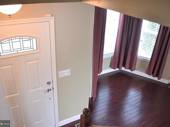 5th image of 5825 Ruxton Dr