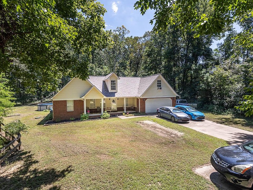 1st image of 407 Rosiland Way