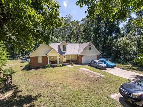 407 Rosiland Way, Millington, TN 38053