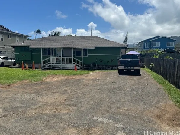 54-18 Waikulama St, Hauula, HI 96717