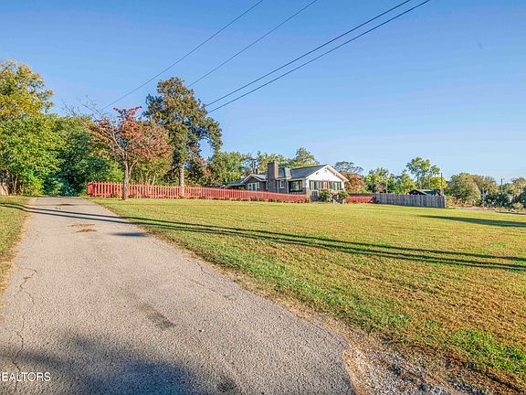 5th image of 8507 Old Rutledge Pike