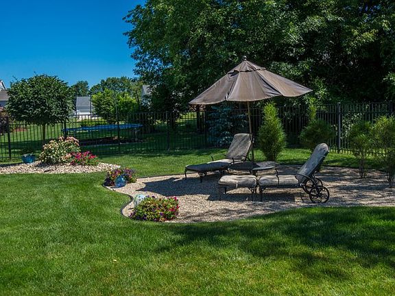 4th image of 51374 Prague Ct
