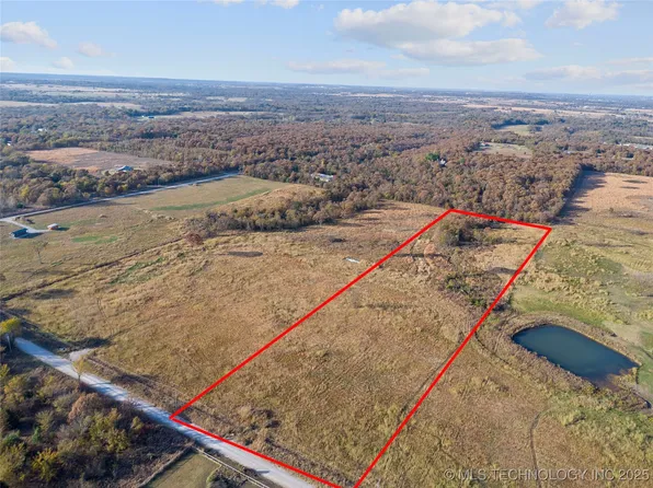 14221 Creager Rd, Mounds, OK 74047