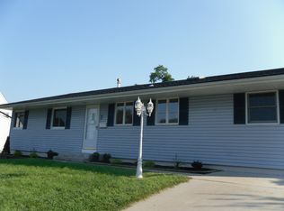 7 Hilltop Ct, Jamesburg, NJ 08831
