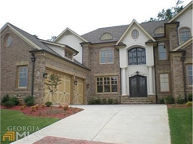 2nd image of 150 Saint Amour Pl