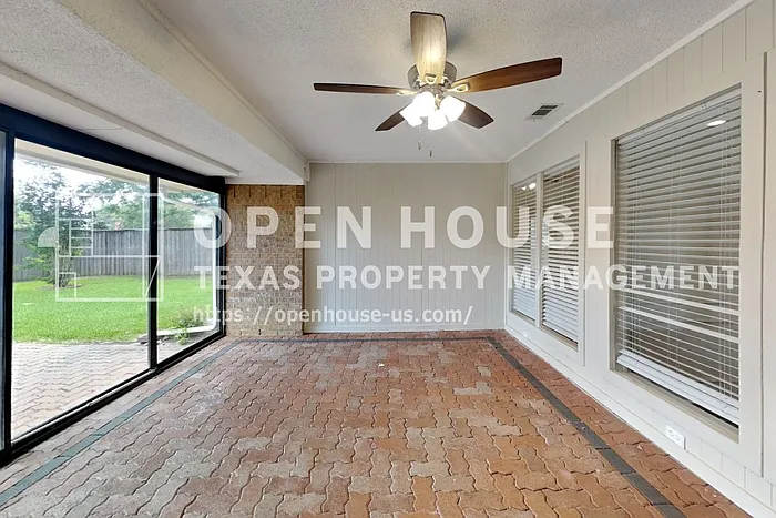 1914 Oakbluff Dr — Photo 18