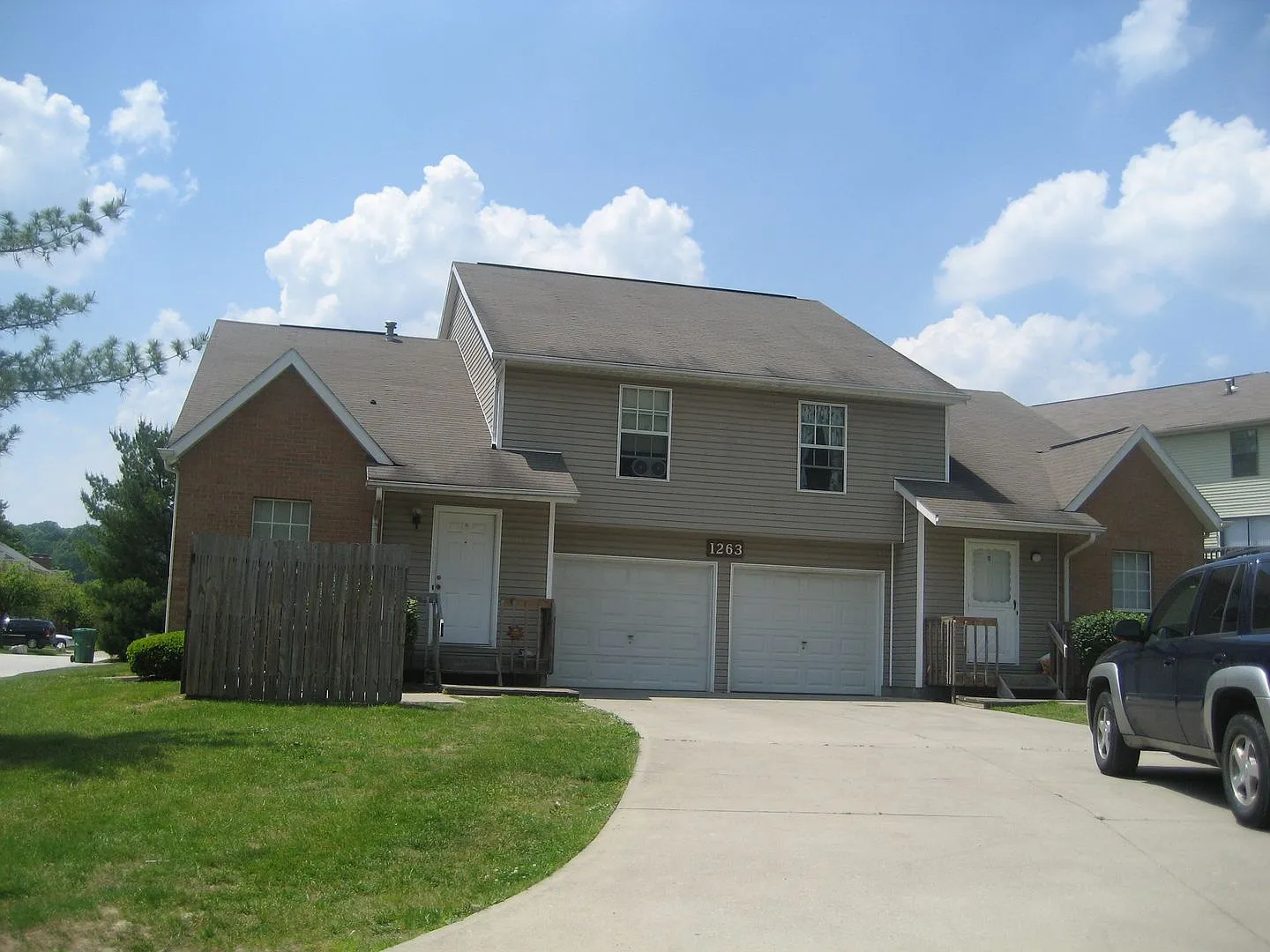 T2 — Photo 1