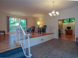 30 E Allison Ave, Pearl River, NY 10965