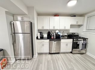 723 W Roscoe St #NG, Chicago, IL 60657