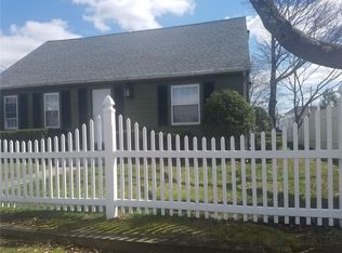 75 Dawson St, Pawtucket, RI 02861