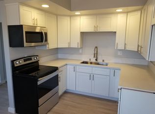 2310 Grant Ave #E, Redondo Beach, CA 90278