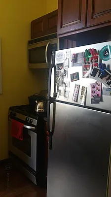 Rented by Batra Group Inc | media 11