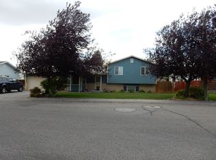 770 S Match Point Dr, Ammon, ID 83406