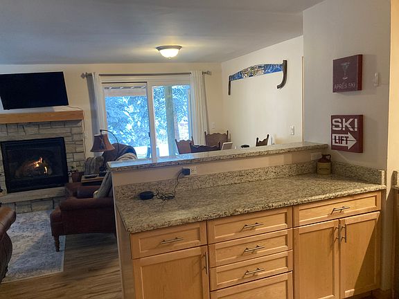 5th image of 2665 Larkspur Ln #1