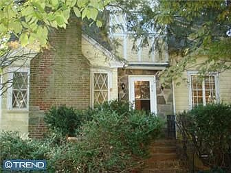 2nd image of 210 Homestead Ave