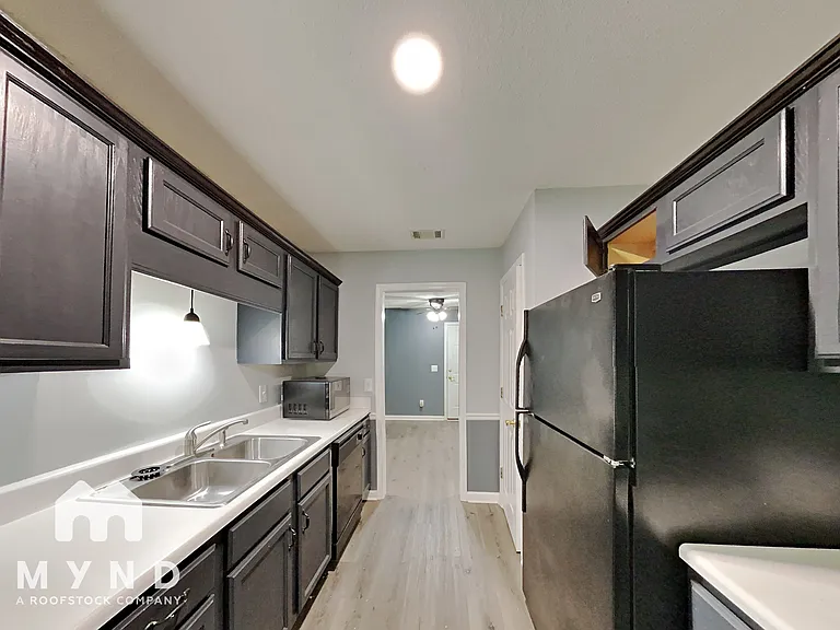 135 Mountain Ct — Photo 5