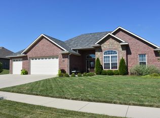 2105 Domain Hill Ct, Columbia, MO 65201