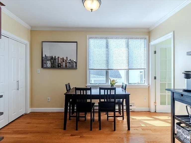 18 Irma Ave #2 — Photo 12