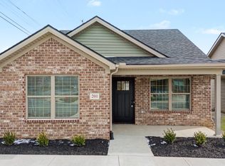 201 Harvest Park Dr, Berea, KY 40403