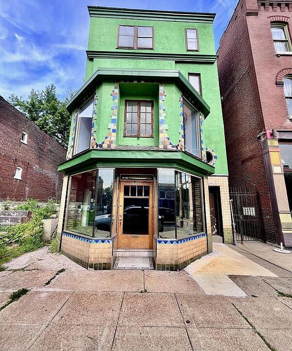 1st image of 3411 California Ave