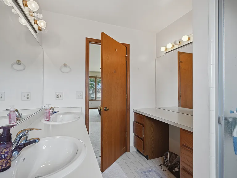 41605 Waterfall Rd — Photo 9