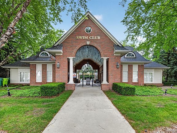 2nd image of 23104 Chesapeake Cir