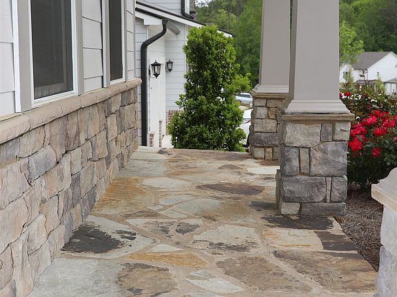 3rd image of 122 Mountainside Dr