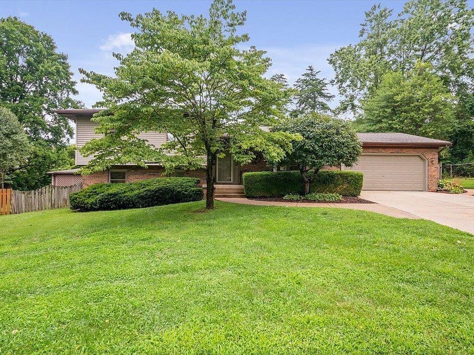 1st image of 7622 Marywood Dr