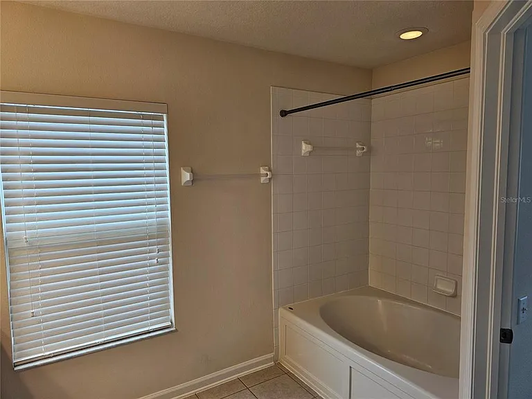 26638 Castleview Way — Photo 14