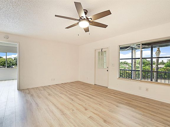 5th image of 5730 Pine Wood Drive #D-2