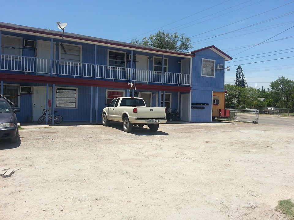 2nd image of 1125 Military Rd