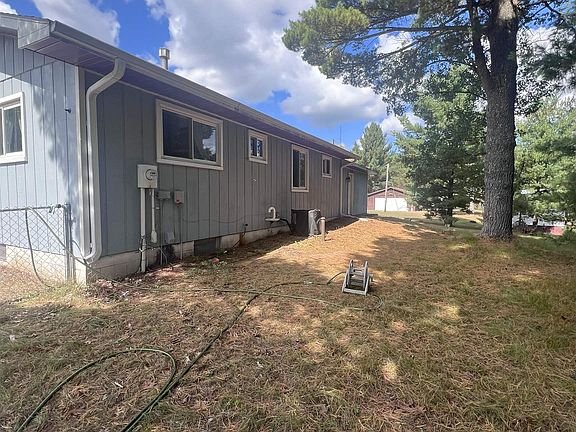 5th image of N8634 4th Ave