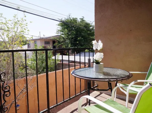 422 Texas St NE, Albuquerque, NM 87108