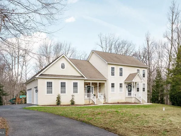 31 Wood Chip Rd, Elkton, MD 21921