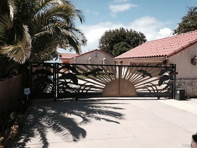 1st image of 1327 W Paseo Del Mar