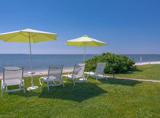 37 E Shore Dr, Southampton, NY 11968
