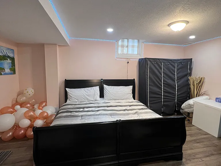860 Luxton Dr — Photo 33